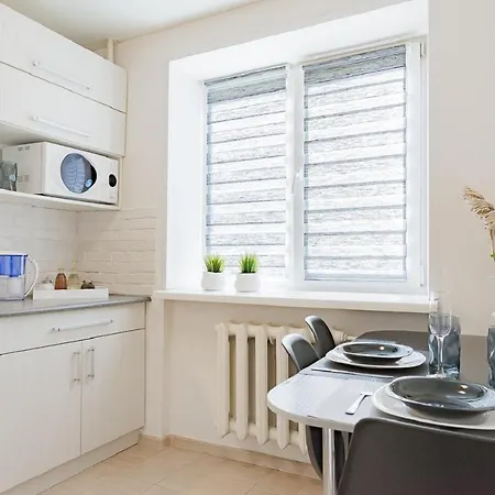 Paulmarieapartments On Pobediteley Avenue Apartament *
